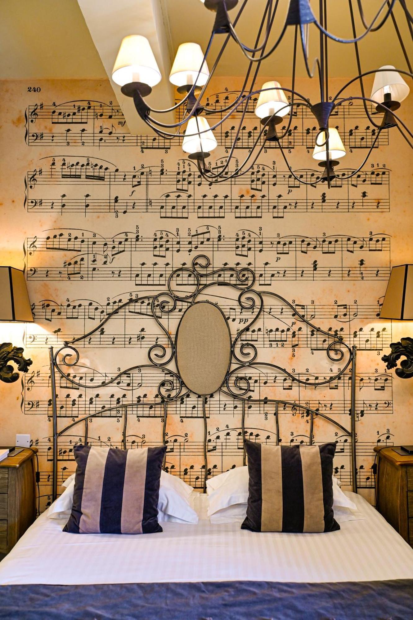 Hotel Gounod Saint-Remy-de-Provence Bagian luar foto