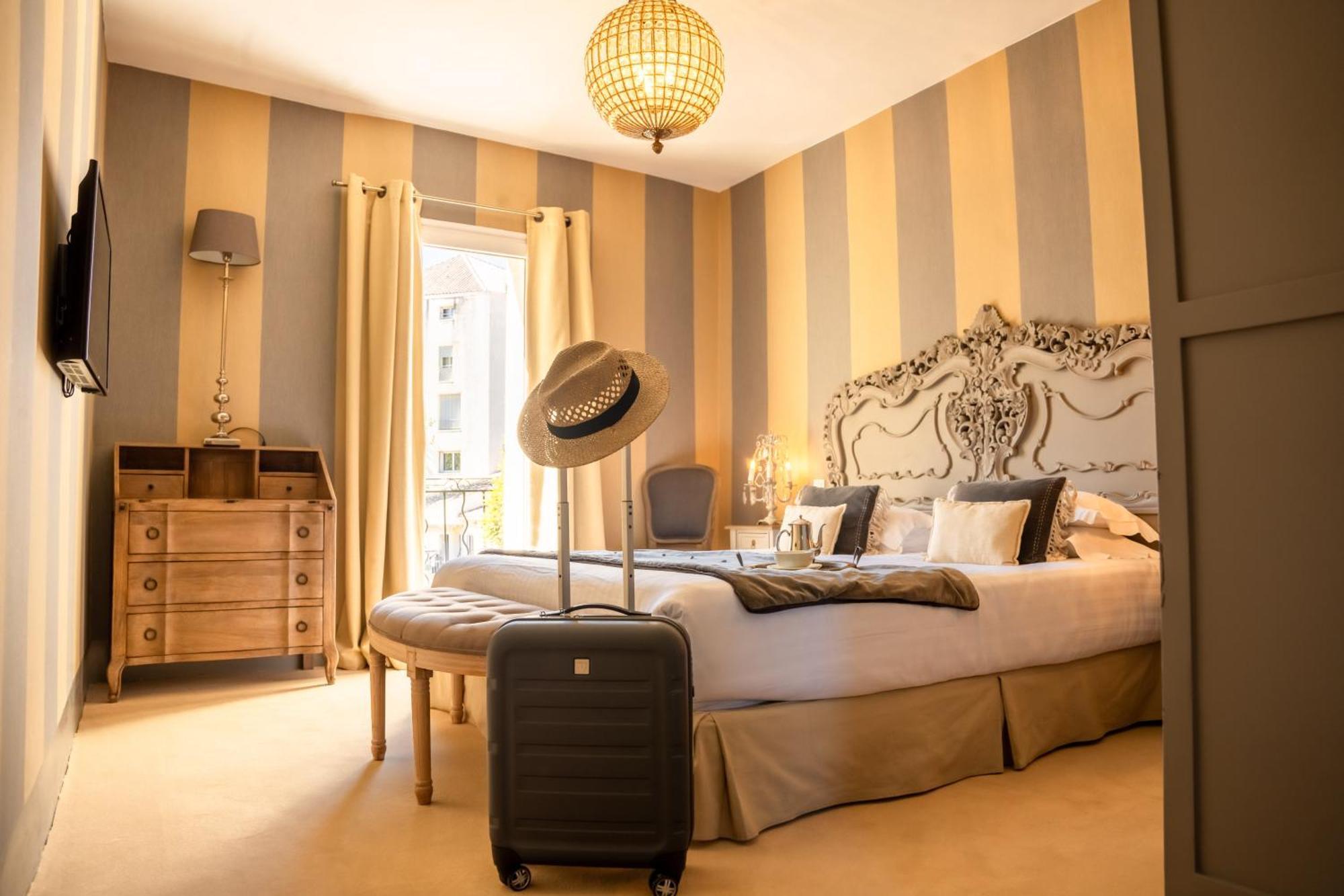 Hotel Gounod Saint-Remy-de-Provence Bagian luar foto