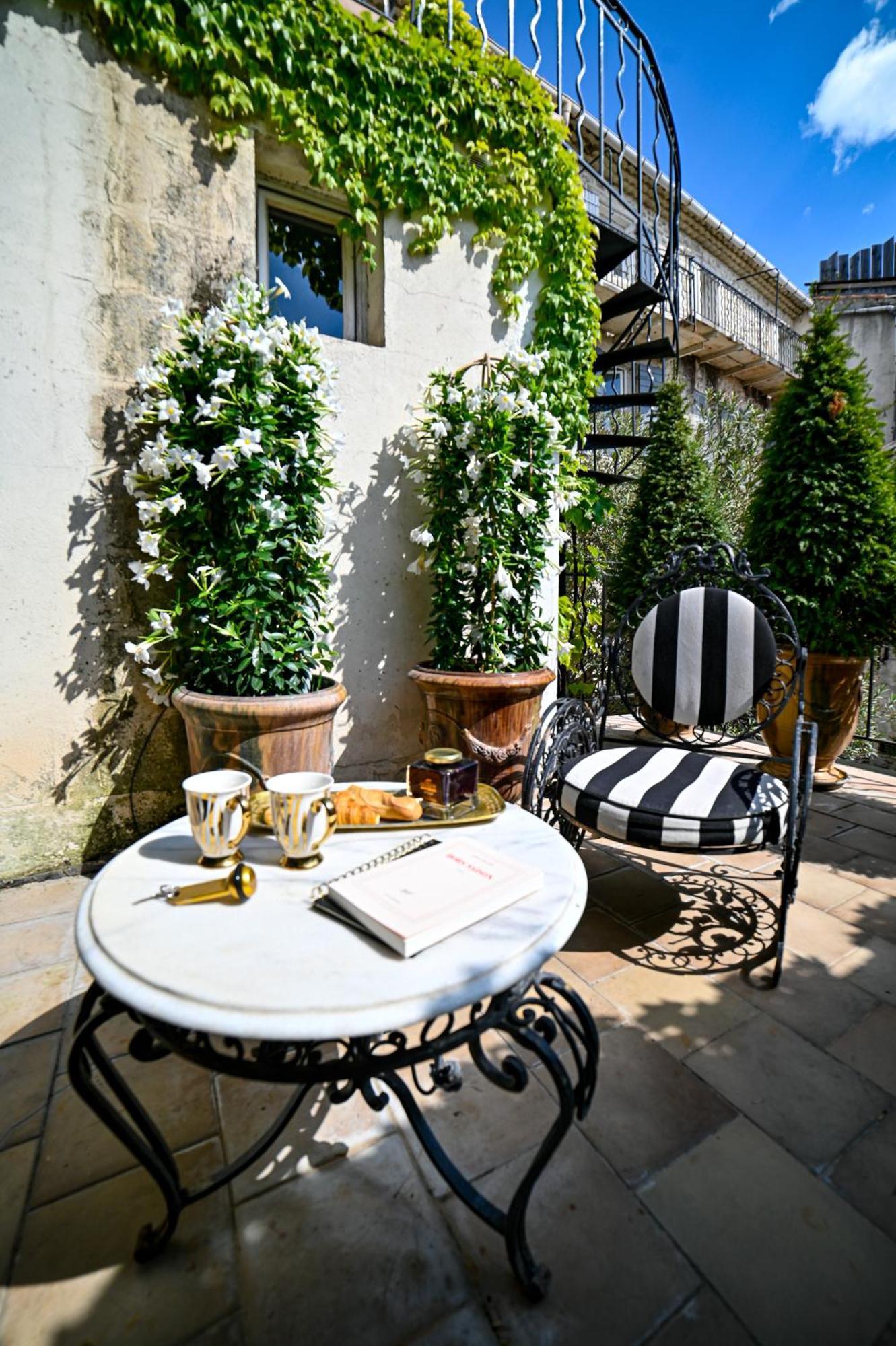 Hotel Gounod Saint-Remy-de-Provence Bagian luar foto