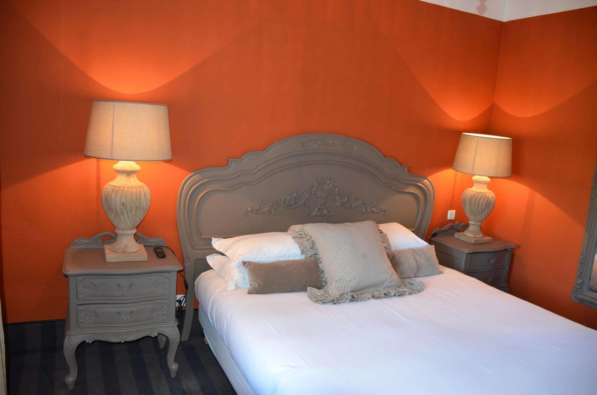 Hotel Gounod Saint-Remy-de-Provence Bagian luar foto