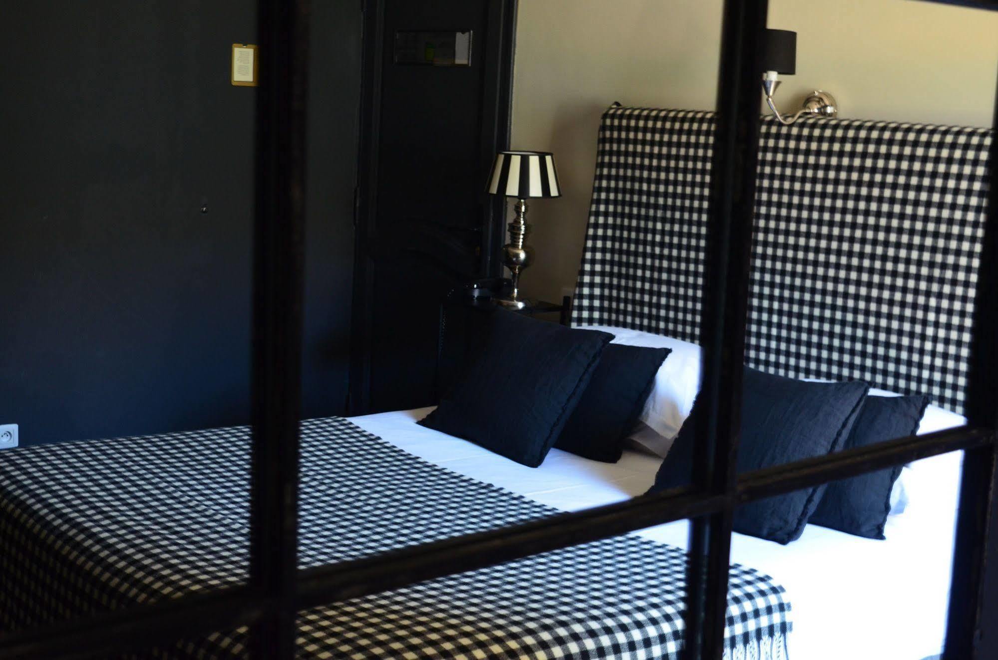Hotel Gounod Saint-Remy-de-Provence Bagian luar foto